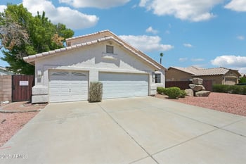 8362 Michelle Dr, Peoria, AZ 85382