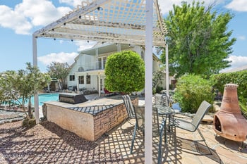 8362 Michelle Dr, Peoria, AZ 85382