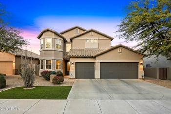 8364 Spur Dr, Peoria, AZ 85383