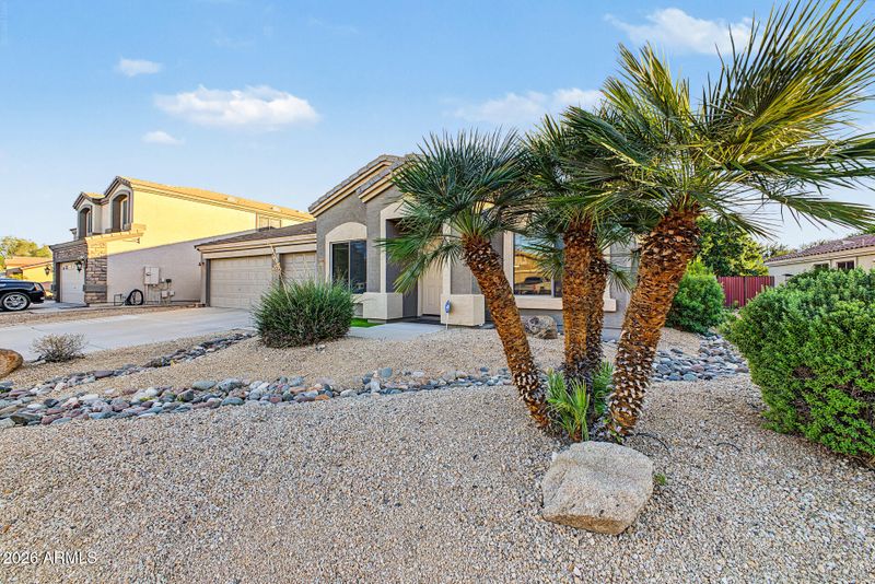 8365 W Berridge Ln, Glendale, AZ 85305