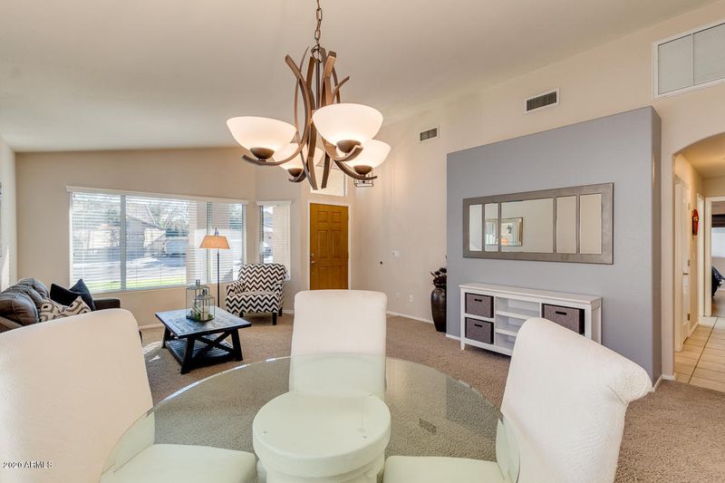 8368 W Laurel Ln, Peoria, AZ 85345