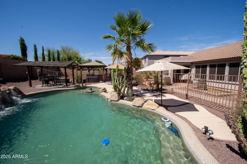 8369 W Luke Ave, Glendale, AZ 85305