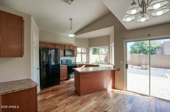 837 Bluejay Dr, Gilbert, AZ 85234