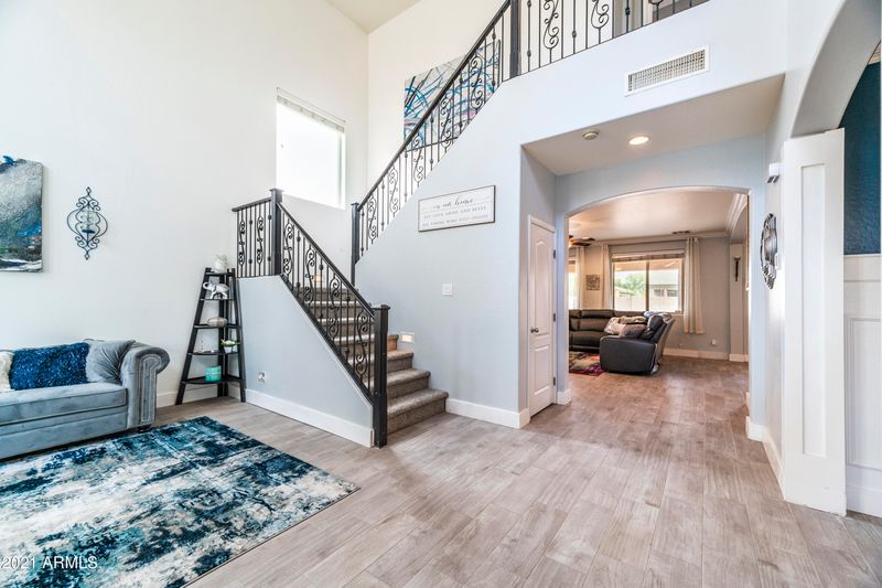 837 E Cierra Cir, San Tan Valley, AZ 85143
