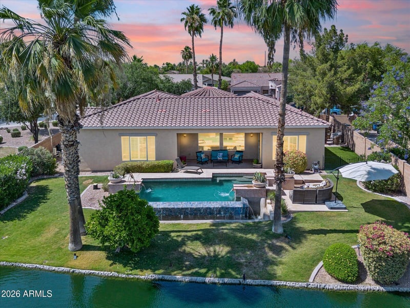 837 Torrey Pines Pl, Chandler, AZ 85249