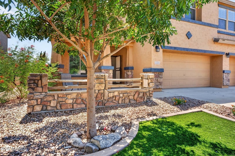 837 E Volk Ln, San Tan Valley, AZ 85140