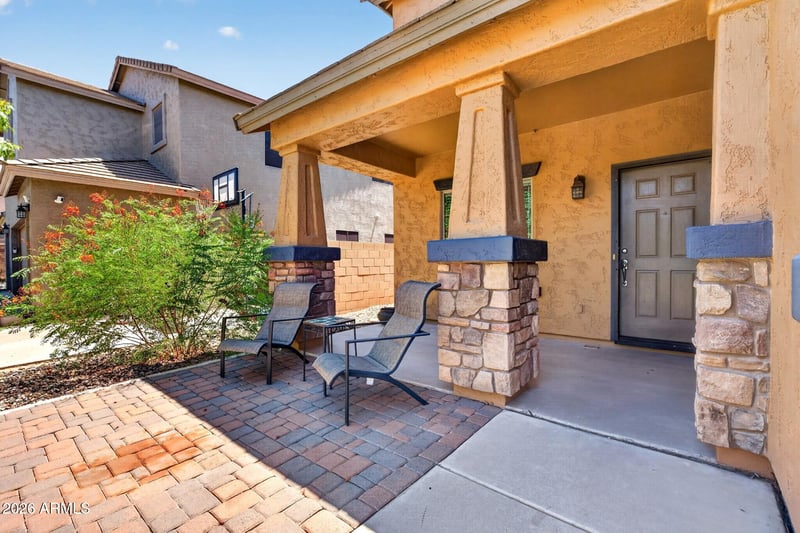 837 E Volk Ln, San Tan Valley, AZ 85140