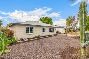 837 Echo Ln, Phoenix, AZ 85020