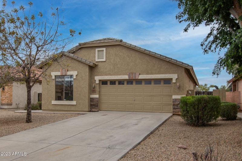 837 S Nielson Ct, Gilbert, AZ 85296