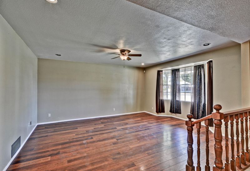 837 W 10th St, Mesa, AZ 85201