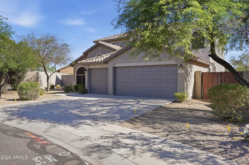 8370 Spur Dr, Peoria, AZ 85383