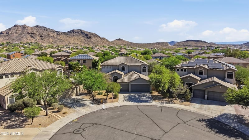 8370 W Spur Dr, Peoria, AZ 85383