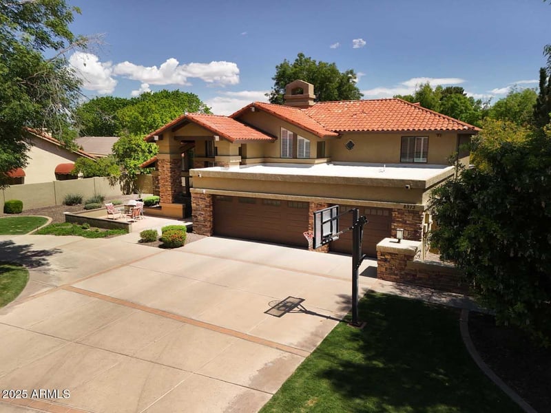 8373 Forest Ave, Tempe, AZ 85284