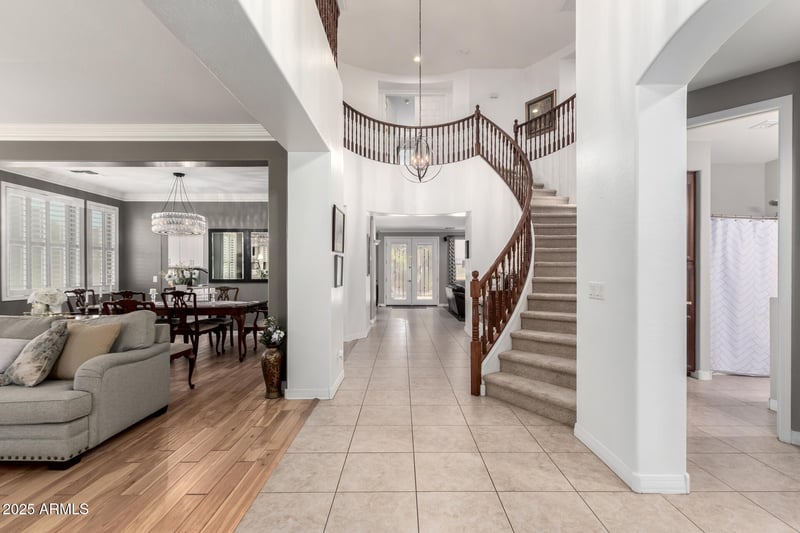8374 Rosewood Ln, Peoria, AZ 85383