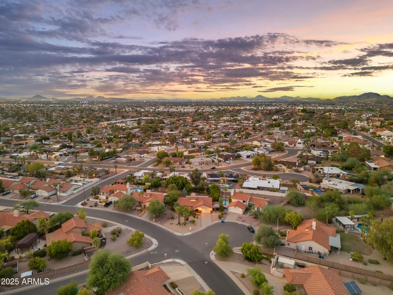 838 Brook Hollow Dr, Phoenix, AZ 85022