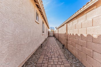 838 Cathy Dr, Gilbert, AZ 85296