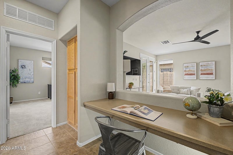 838 Cathy Dr, Gilbert, AZ 85296