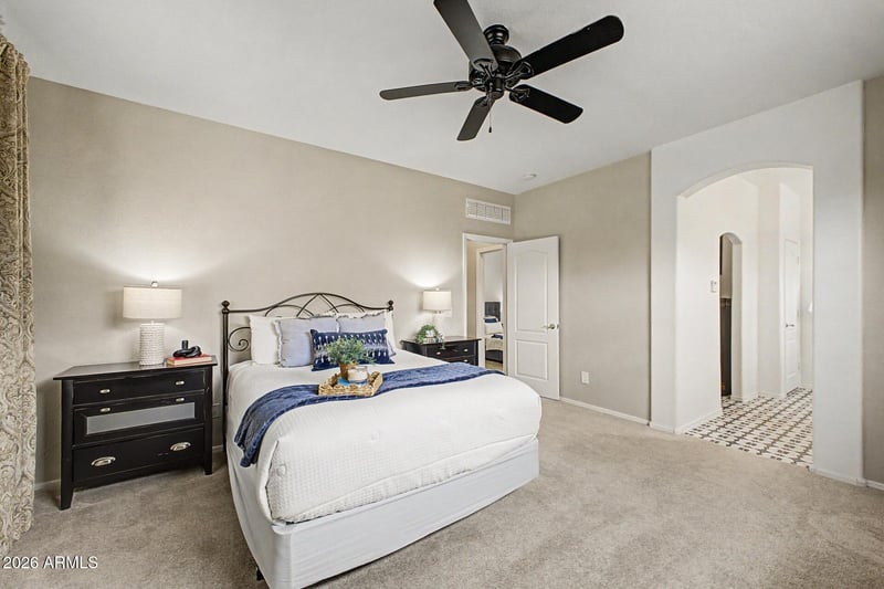 838 Cathy Dr, Gilbert, AZ 85296