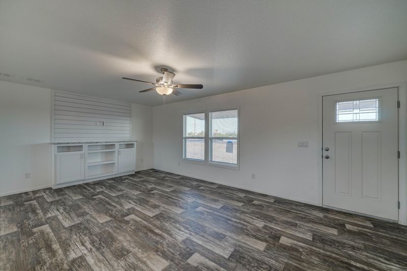 838 W Windsong St, Apache Junction, AZ 85120