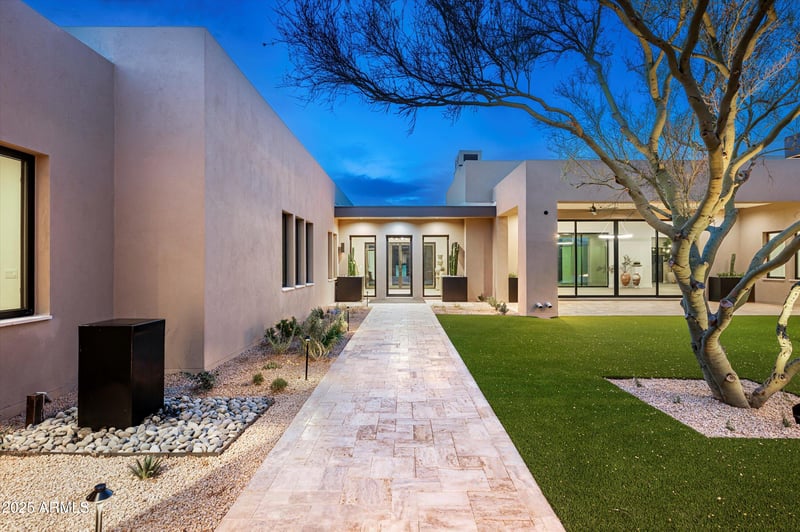 8386 Leaning Rock Rd, Scottsdale, AZ 85266