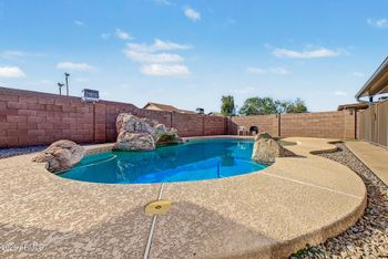 8386 N 107th Dr, Peoria, AZ 85345