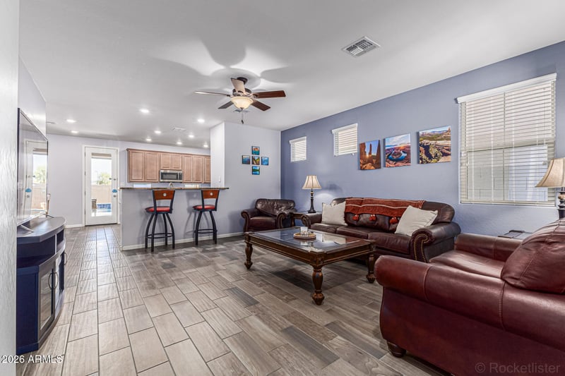 839 Hot Springs Trl, San Tan Valley, AZ 85140