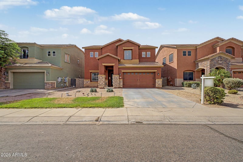 839 W Saguaro Ln, San Tan Valley, AZ 85143