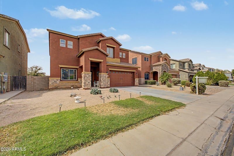 839 W Saguaro Ln, San Tan Valley, AZ 85143