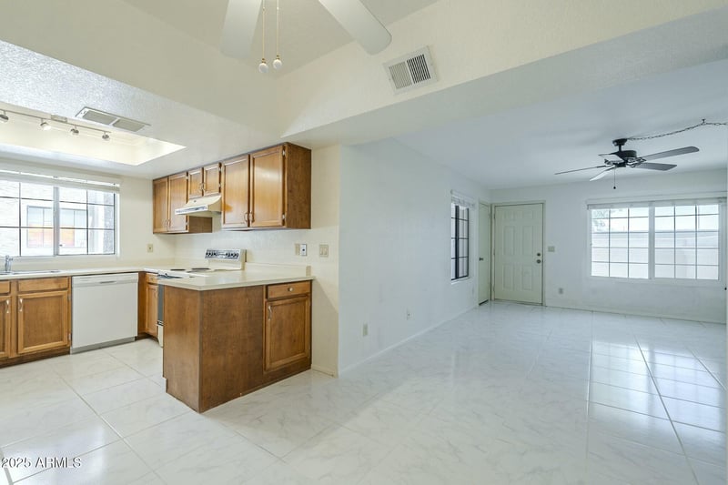 839 Westwood -- #170, Mesa, AZ 85210