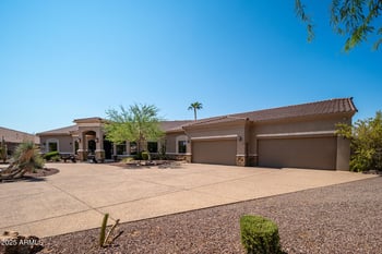 8395 La Caille --, Peoria, AZ 85383
