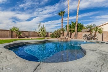 840 Pineview Dr, Chandler, AZ 85226