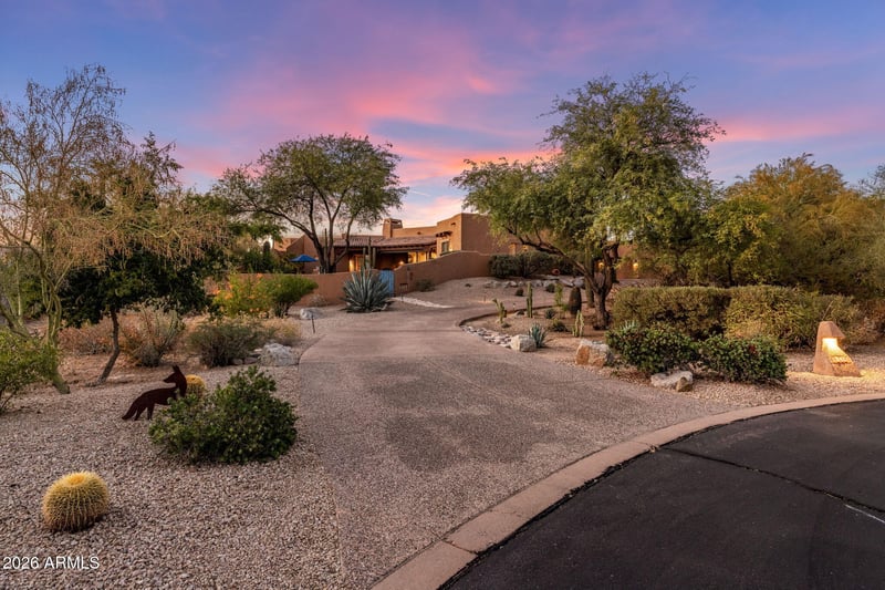 8400 Dixileta Dr #146, Scottsdale, AZ 85266