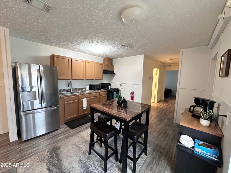 8401 67th Ave #250, Glendale, AZ 85302