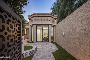 8401 84th Pl, Scottsdale, AZ 85258