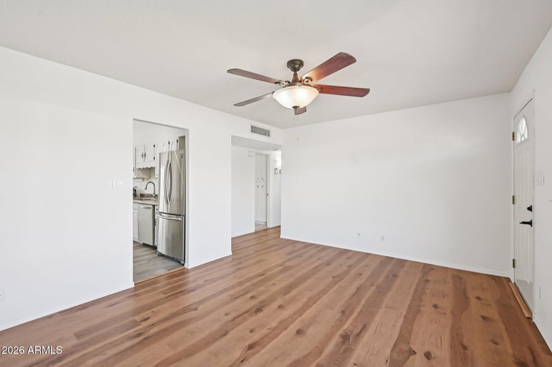 8401 E Wilshire Dr, Scottsdale, AZ 85257