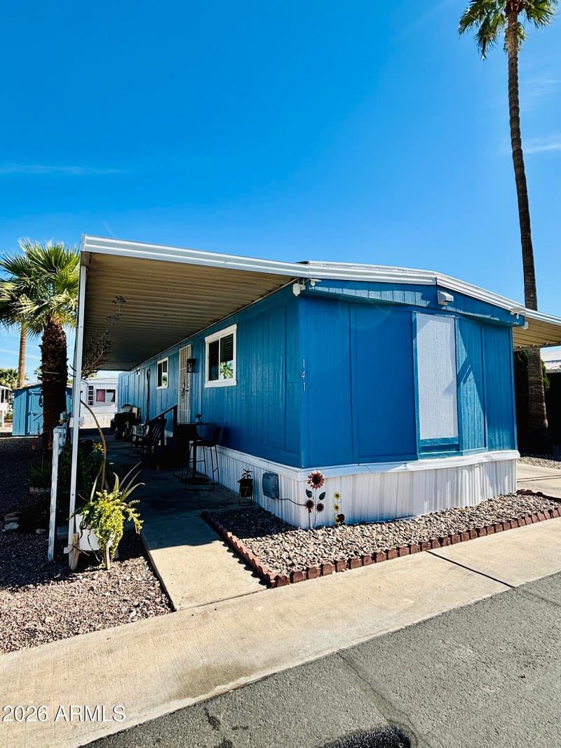 8401 N 67th Ave #141, Glendale, AZ 85302