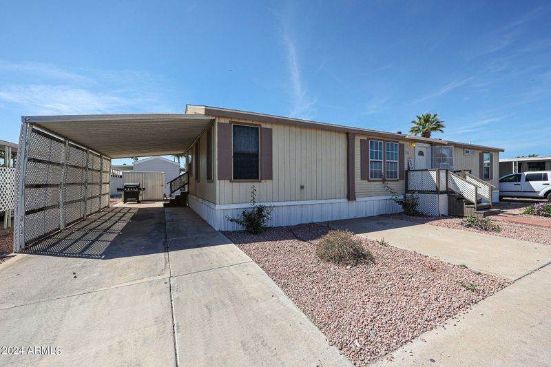 8401 N 67th Ave #286, Glendale, AZ 85302