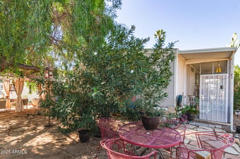 8401 67th Ave #97, Glendale, AZ 85302