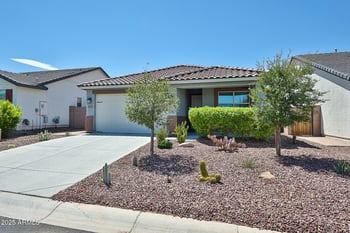 8402 164th Dr, Goodyear, AZ 85338