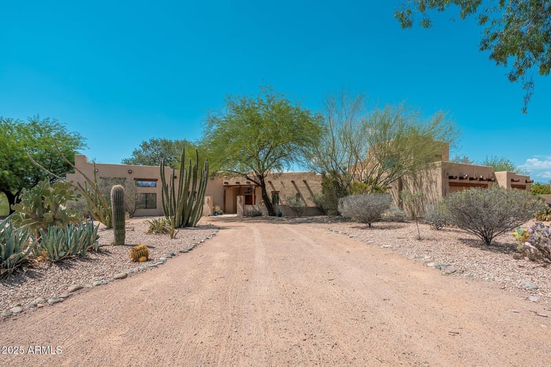8402 Cactus Wren Rd, Scottsdale, AZ 85250