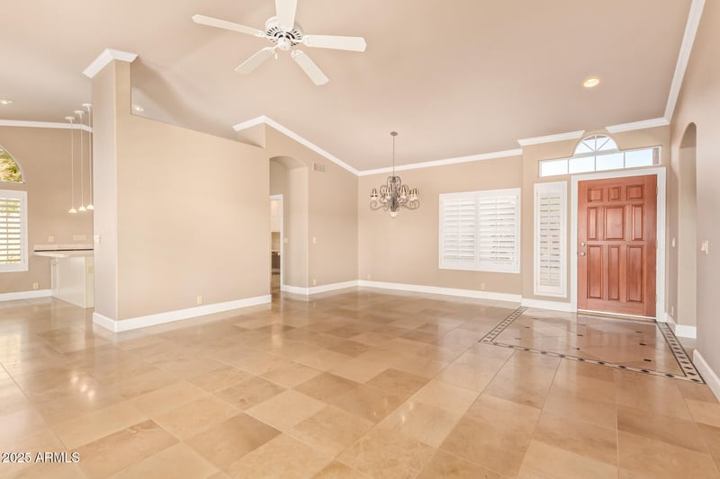 8402 Rosemonte Dr, Peoria, AZ 85382