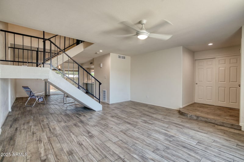 8403 33rd Ave, Phoenix, AZ 85051