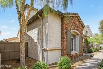 8405 W Vernon Ave, Phoenix, AZ 85037