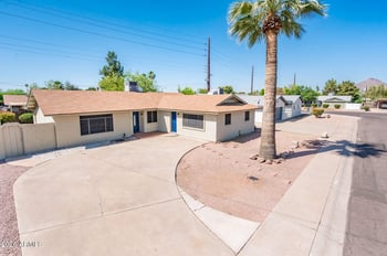 8407 Crestwood Way, Scottsdale, AZ 85250