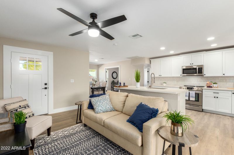 8407 E Avalon Dr, Scottsdale, AZ 85251