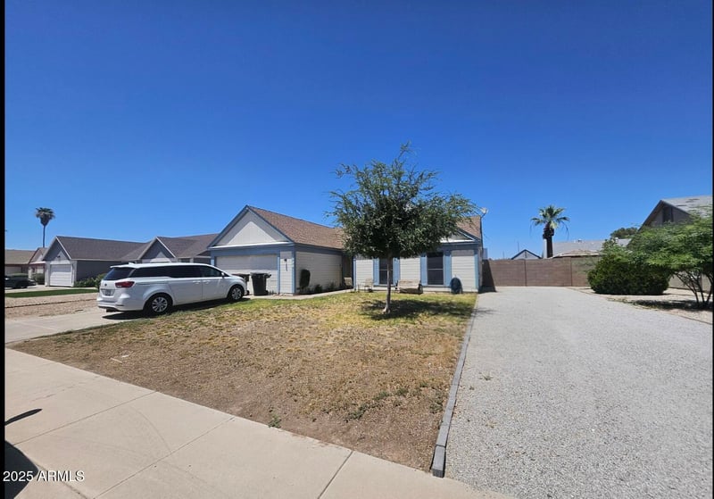 8408 Corrine Dr, Peoria, AZ 85381