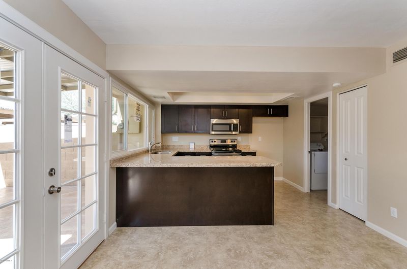 8409 E Chaparral Rd, Scottsdale, AZ 85250
