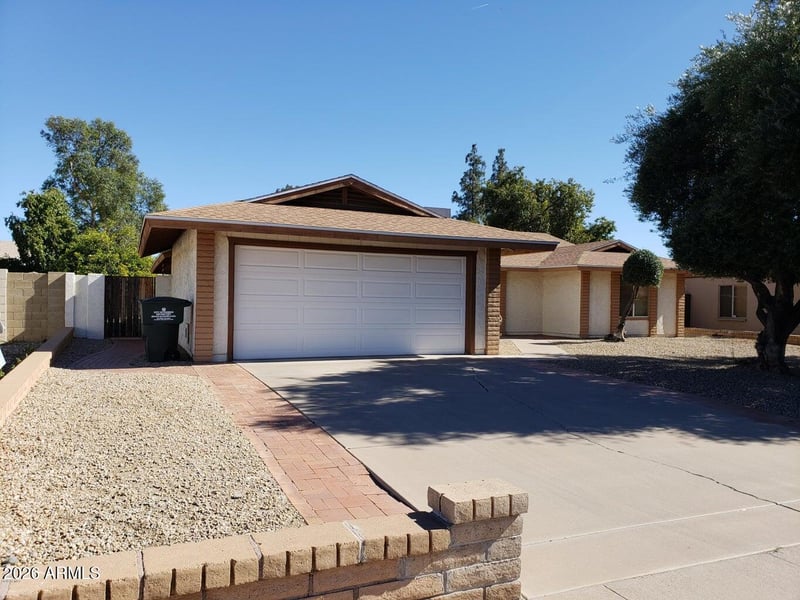 8409 N 31st Ln, Phoenix, AZ 85051