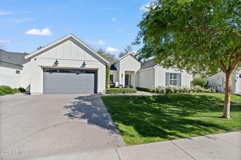 8409 Diller Grove Ln, Phoenix, AZ 85021