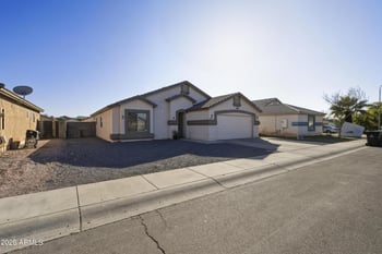 8409 Pinchot Ave, Phoenix, AZ 85037